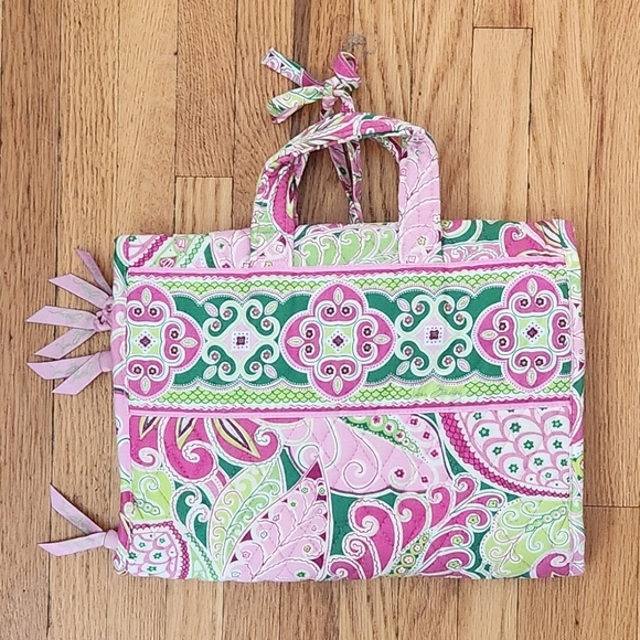 Vera Bradley Travel Organizer - Picture 2 of 13